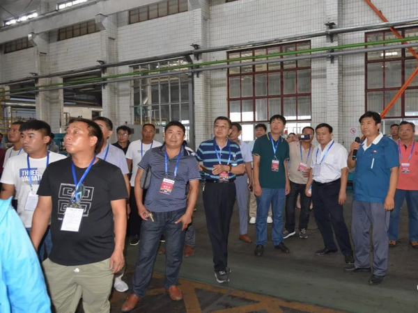 社会公家在GOWIN趣胜集团科普基地出产车间参观学习